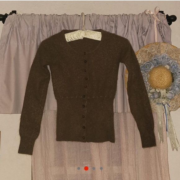 Guess sweater - Picture 2 of 3